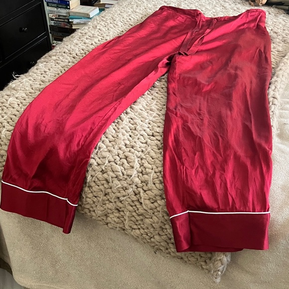 LILYSILK Women's Red PJ Set, (Small) - Picture 4 of 7